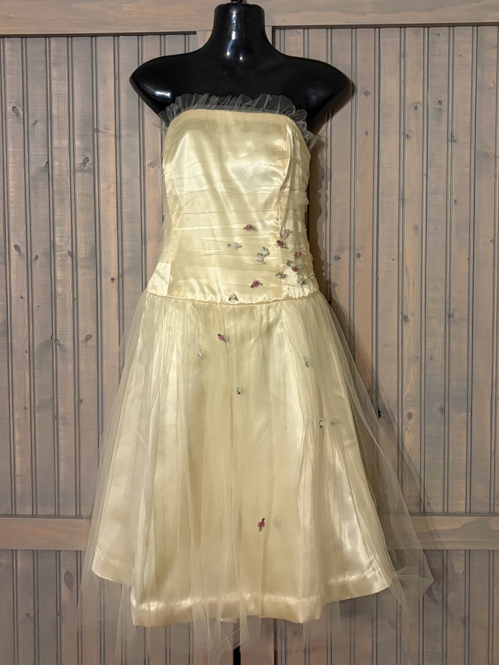 Buttercream yellow Tulle Party Dress - Strapless with Floral Appliqués